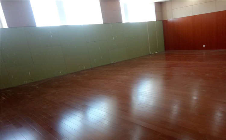 學校體育館實木地板廠家哪家好？