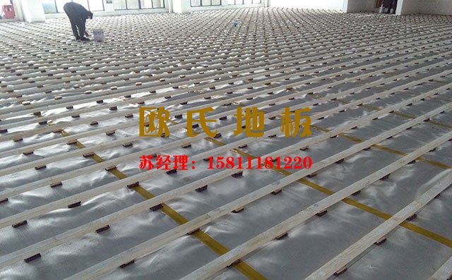 一直都錯了，原來硬楓木與軟楓木地板竟是這樣的區別——歐氏地板